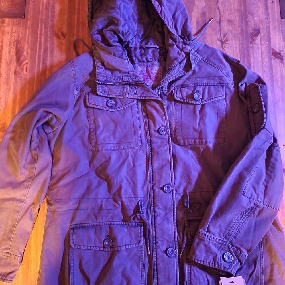 Levis coat NWT